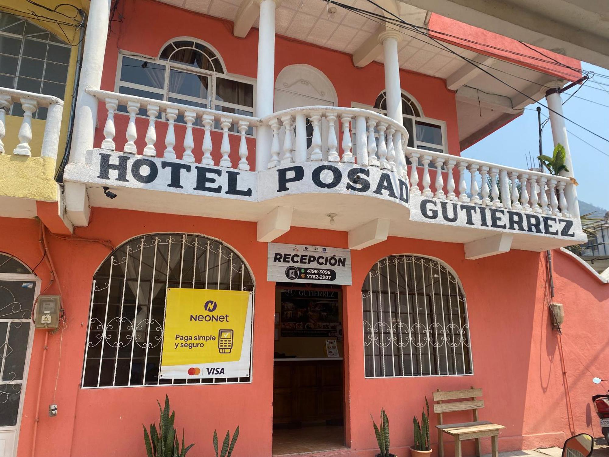 Hotel Posada Gutierrez Panajachel Εξωτερικό φωτογραφία